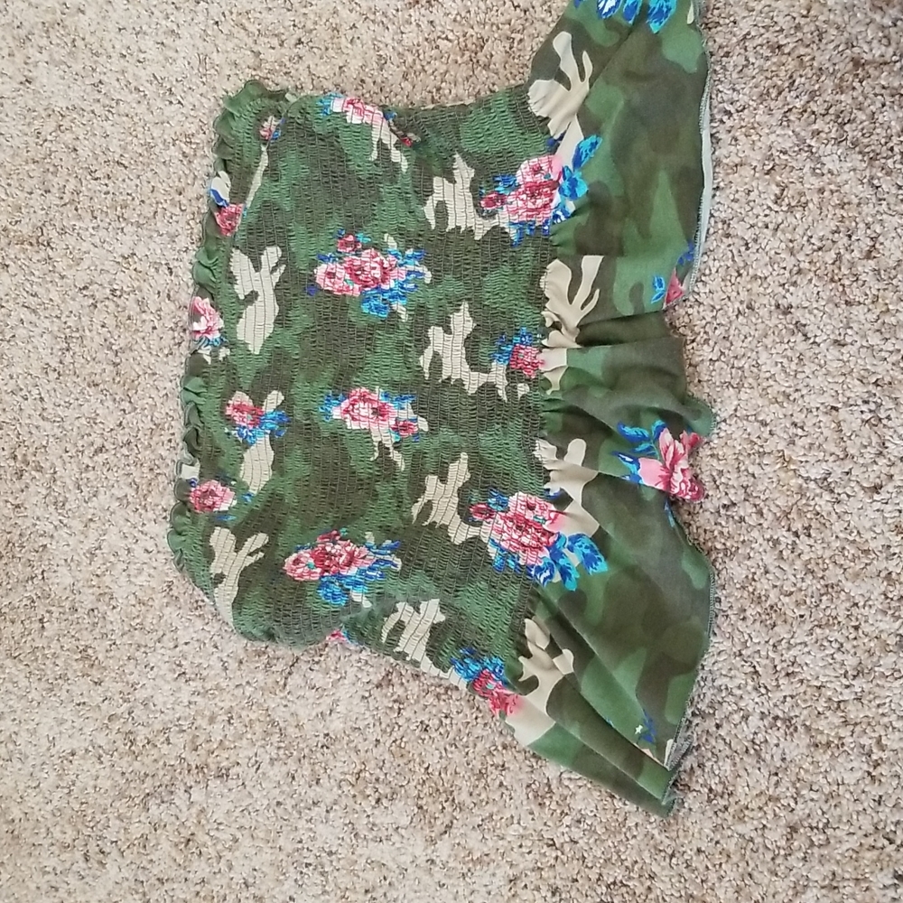 Strapless crop top